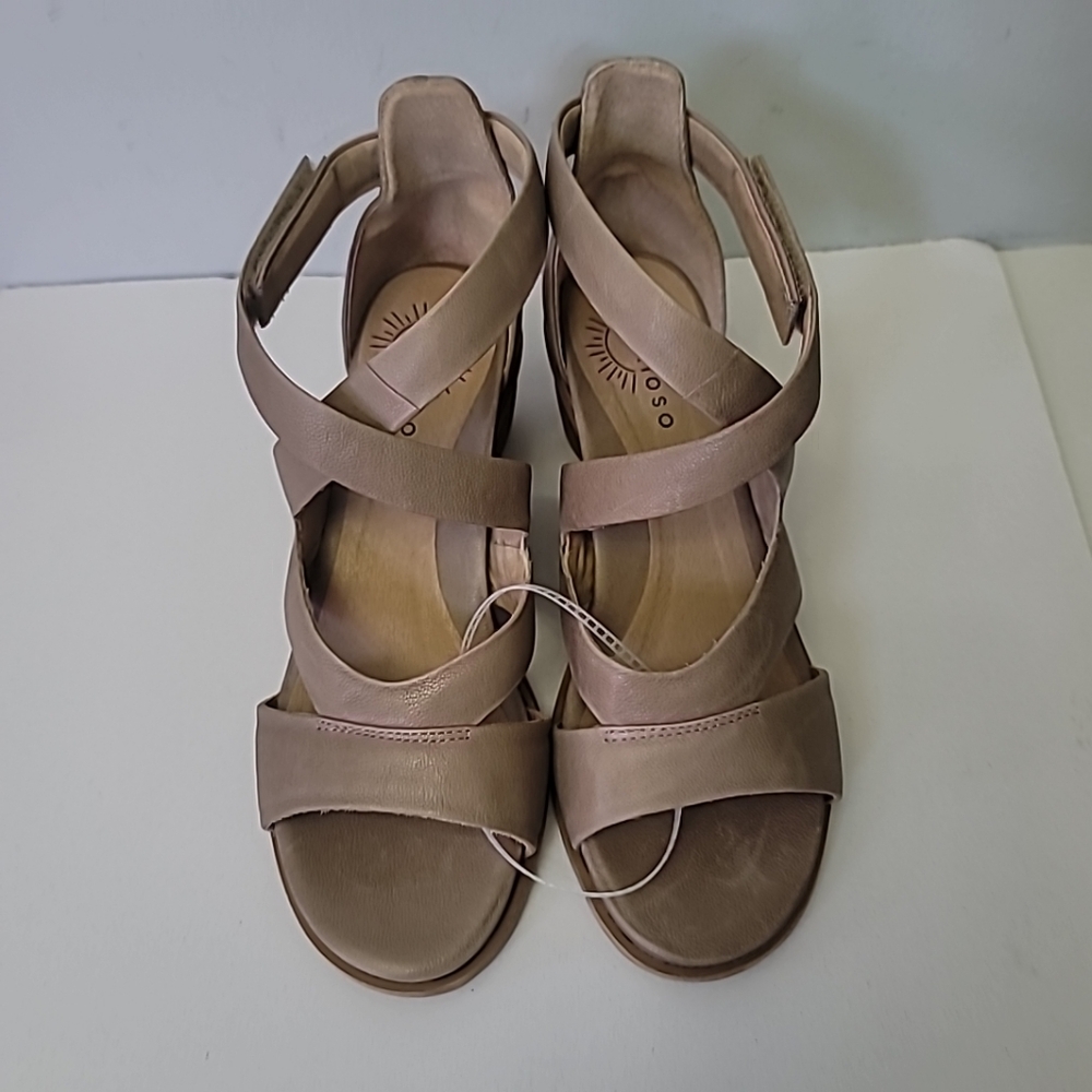 Brioso Verandah Leather Block Heel SandalsFrom Brioso, the Verandah Leather San